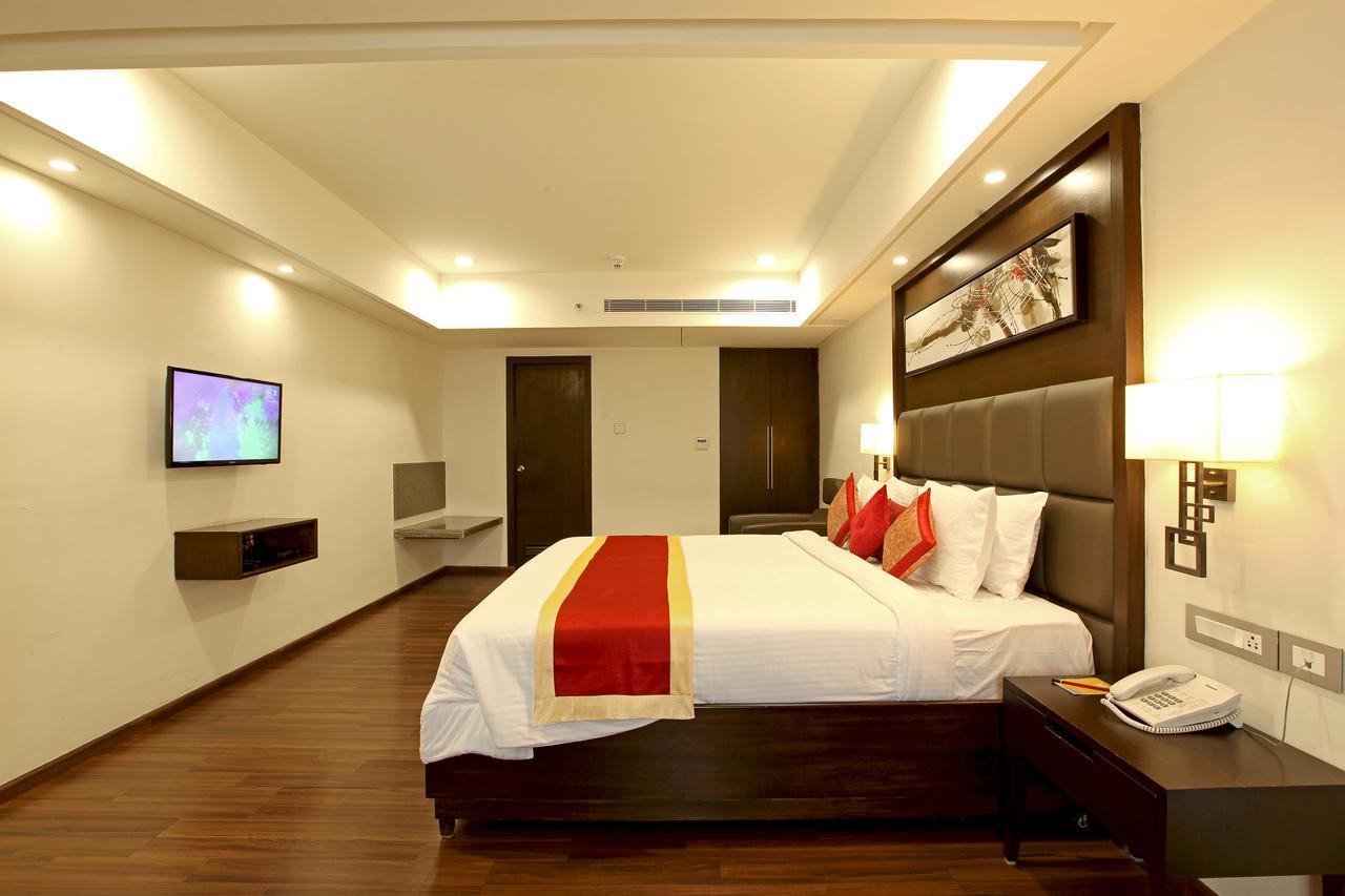 Goutham Grand Hotel Tenali Habitación foto